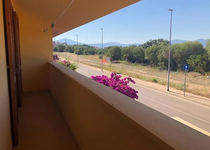 Amazing House 10 Min By Car From The Tatil Evi